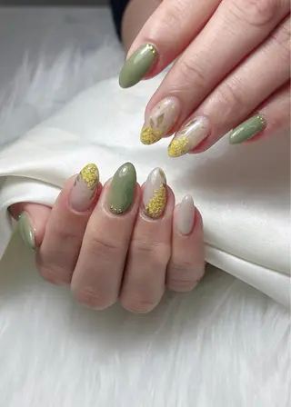 ネイル Nhit Nailsのネイルデザイン