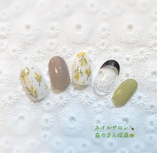 ネイル ショートネイル 森のさんぽ道のネイルデザイン