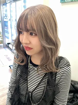 ミディアム レイヤー／大宮／韓国 🤍AYA🤍のヘアスタイル