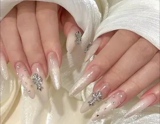 ネイル Pure&Rich Nailのネイルデザイン