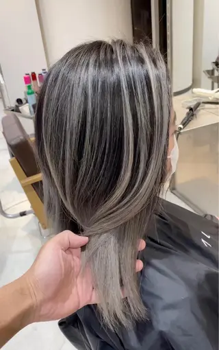 セミロング カラー welring hair salonのヘアスタイル