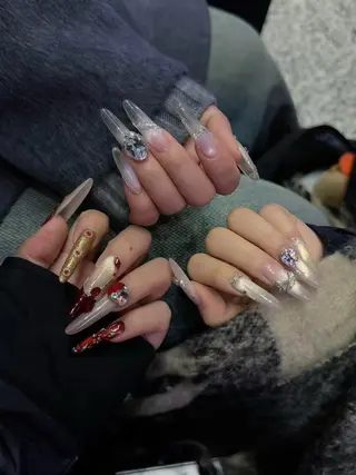 ロング めぐみのネイルサロン スタッフ練習のネイルデザイン