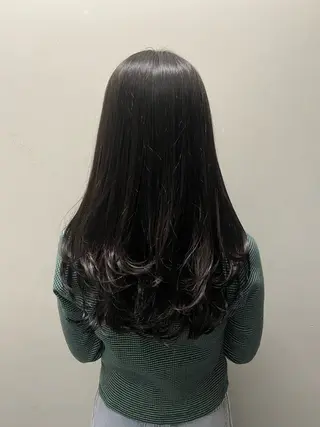 ロング モリ アヤノのヘアスタイル