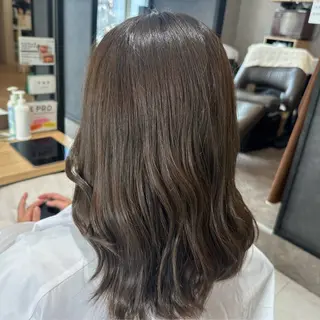 セミロング カラー ヘアアレンジ 森田 美帆のヘアスタイル