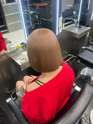 ミディアム カラー ヘアアレンジ ハイトーン/透明感 髪質改善/rinaのヘアスタイル