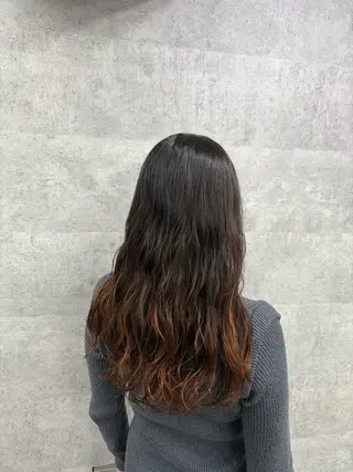 ロング パーマ Riho 🥣🤍のヘアスタイル
