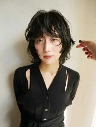 ミディアム パーマ 森田遥奈/透明感カラ ー/似合わせカットのヘアスタイル