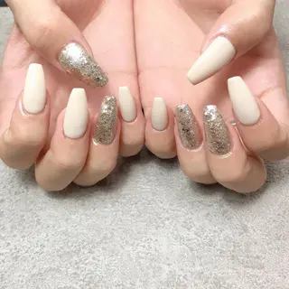 ネイル nailroom DIASOMNIAのネイルデザイン