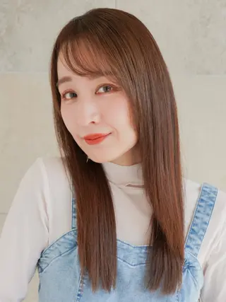 ロング カラー 江田 智沙穂のヘアスタイル