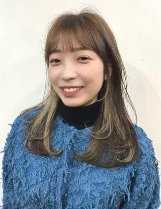 セミロング 韓国ヘア 🎀華澄のヘアスタイル