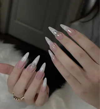 ネイル Luna Gladeのネイルデザイン