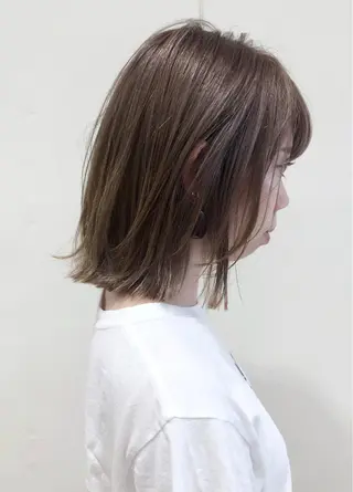 ミディアム カラー ケアブリーチ 坪井佑樹のヘアスタイル
