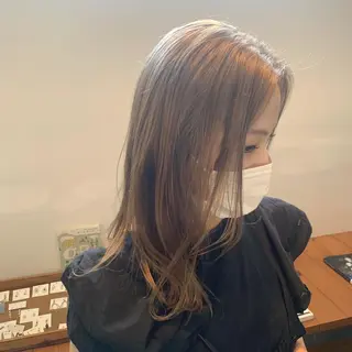セミロング 綿貫 美雪のヘアスタイル