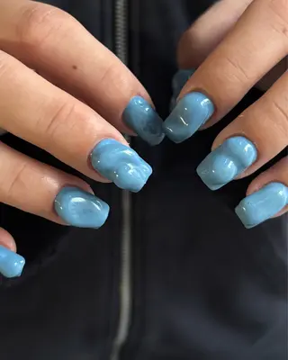 ネイル 🪐富島彩夏 /海外nail🪐のネイルデザイン