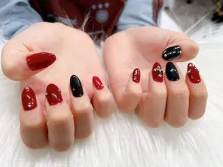 ネイル リスブラン AYUMI 🍎のネイルデザイン