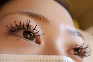 マツエク・マツパ nail&eye Ariesのネイルデザイン