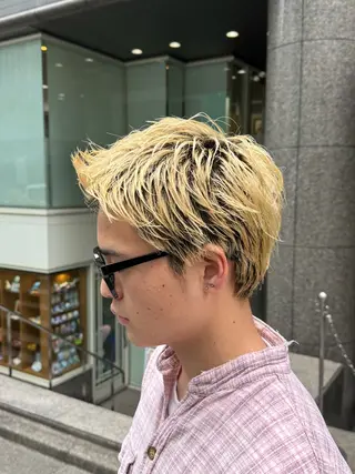 パーマ メンズ 豊崎 佑輔のヘアスタイル