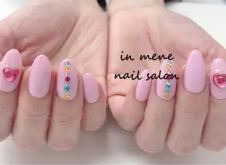 ネイル IN MENEのネイルデザイン