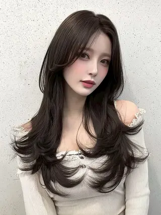 ロング カラー 🪞🛋 Kirara〰️のヘアスタイル