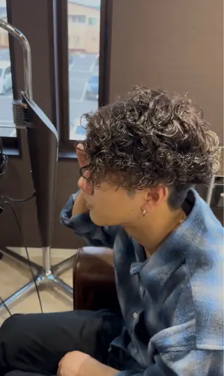 パーマ メンズ 🫧透明感カラー/ 高橋めぐ🫧のヘアスタイル