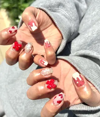 ネイル GRANDEUR焼津 MEI🪼のネイルデザイン