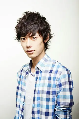メンズ ショート パーマ 福田 武士のヘアスタイル