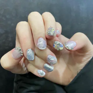 ネイル TSUNA 🌙 Lim 五反田のマツエク・マツパデザイン