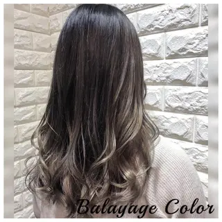 ロング カラー yuuka🌻 ハイライト/艶カラーのヘアスタイル