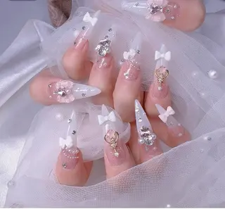 ネイル D-BEAUTY Nailsalonのネイルデザイン