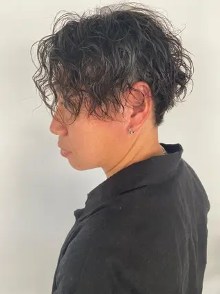 ショート パーマ メンズ KOOKI スティードトーキョーのヘアスタイル