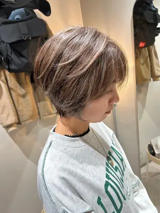 ショート カラー 大和市の白髪ぼかし 職人￤柳川拓哉のヘアスタイル