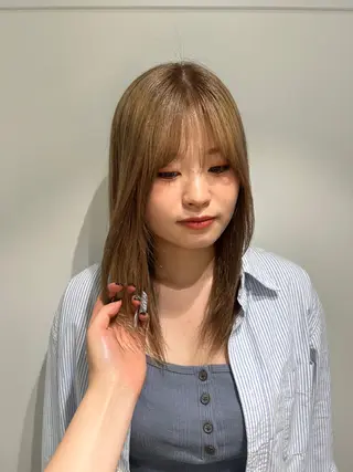 セミロング 似合わせスタイル☁️ 堀内志茉🍀のヘアスタイル