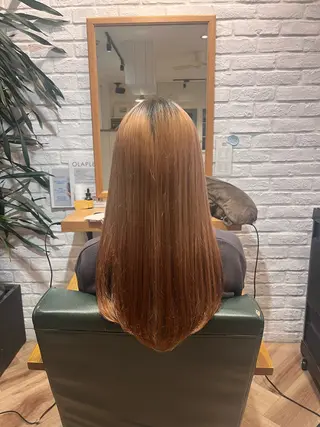 ロング 武田 綺音のヘアスタイル