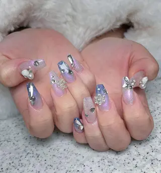 ネイル Queens マオのネイルデザイン