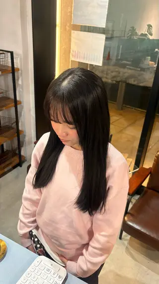 ロング カラー Chill所属・艶カラー / あおいのヘアスタイル