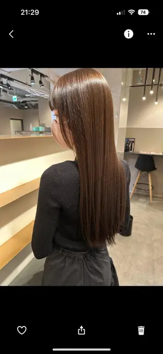 ロング カラー 平尾 樹里のヘアスタイル