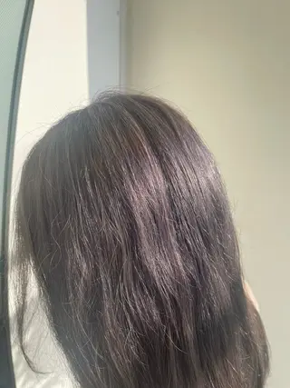 ロング カラー 平 真亜里のヘアスタイル