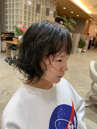 ミディアム 金山 美祐のヘアスタイル