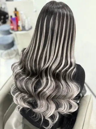 ロング シールエクステAOI 🫧🩵NEOBOXのヘアスタイル