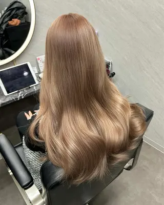 ロング カラー 🌸MAYU🌸 ハイトーン➕レイヤーのヘアスタイル