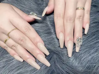 セミロング ネイル 《LB》ラブリエ Nail&eyeのマツエク・マツパデザイン