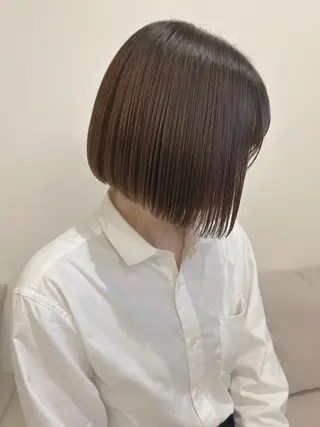 ショート カラー 💛🤍U too e’s 鎌倉🧸のヘアスタイル