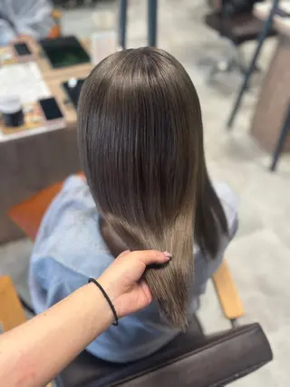 ミディアム きょうか🩶 /艶髪/髪質改善のヘアスタイル