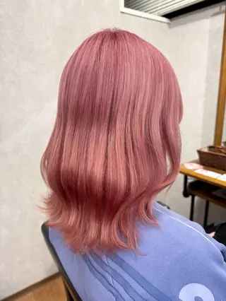 セミロング カラー ✨ハイトーン カラー福岡拓也✨のヘアスタイル