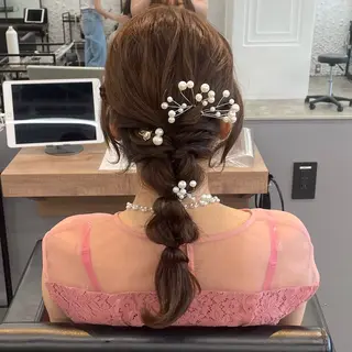 ロング ヘアアレンジ 🍑暖色／レイヤー／ 真希🎀のヘアスタイル