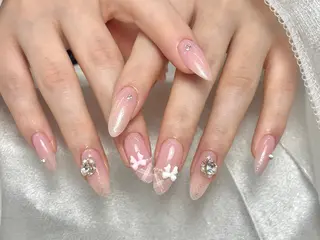 ネイル 夏 目のネイルデザイン