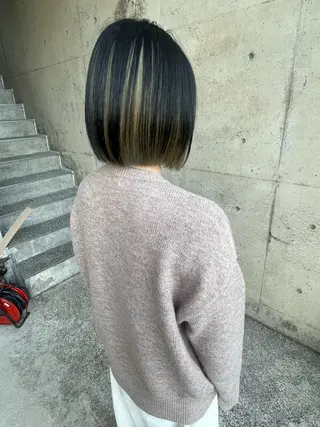 ショート カラー 日高 香織のヘアスタイル
