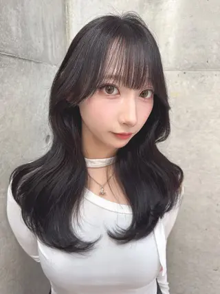 セミロング カラー shion 透明感カラーのヘアスタイル