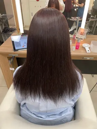 ミディアム カラー ハイトーン/レイヤー 似合わせ・ユキノのヘアスタイル