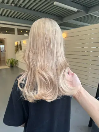 ミディアム カラー カラー特化型美容師 保住のヘアスタイル